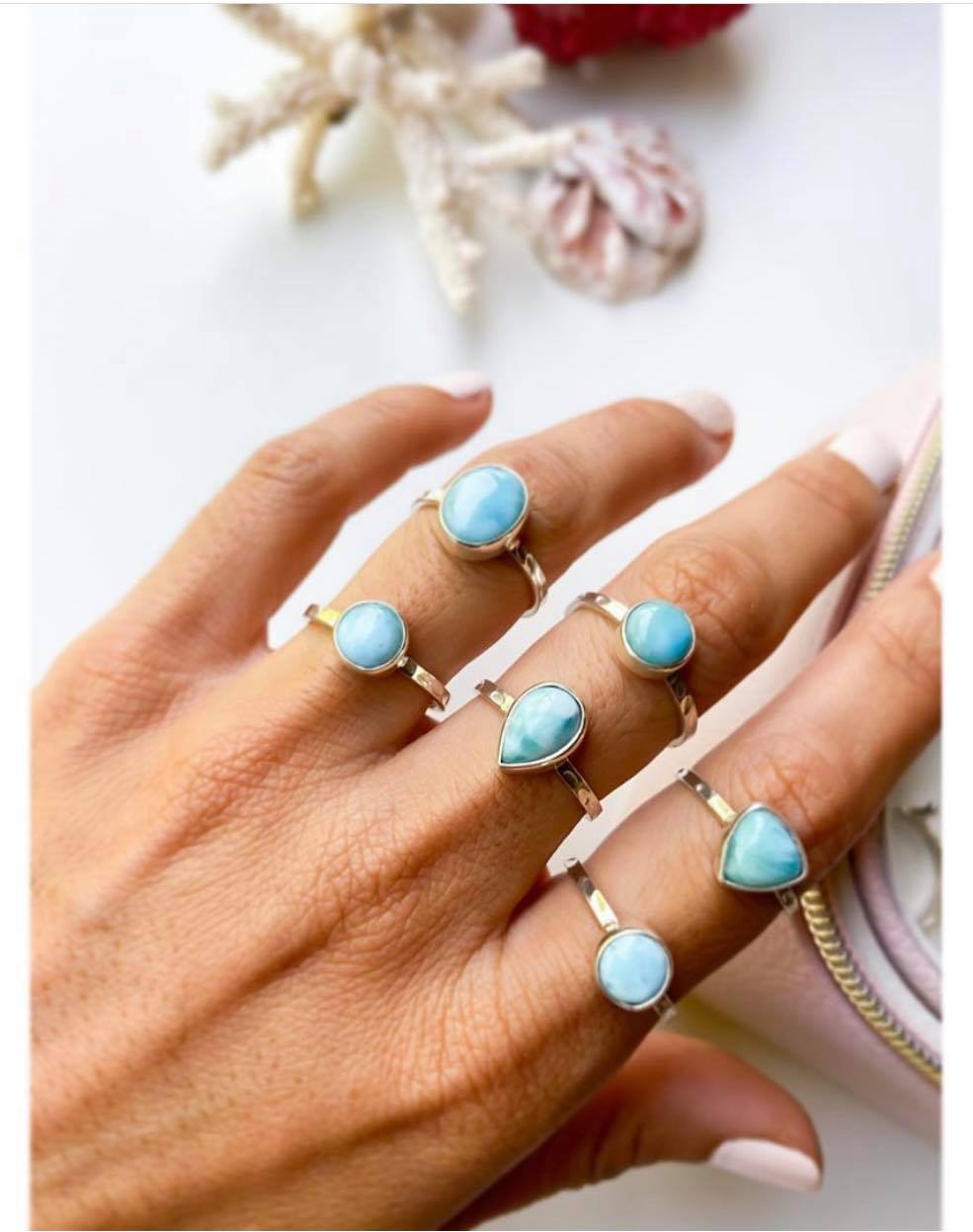 Anillo Saltee Martillado - Larimar